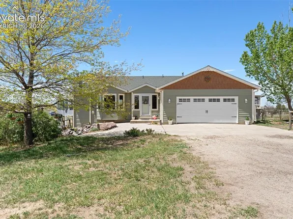 8191 Sun Country Dr, Elizabeth, CO 80107
