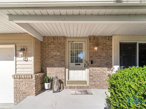 4th image of 5421 Allison Ln