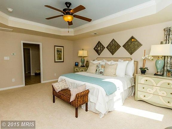 Bedroom (Master)