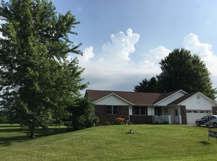 25700 Indian Ridge Rd, Sterling, IL 61081