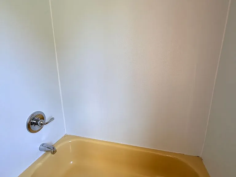 315 Thompson Rd — Photo 8