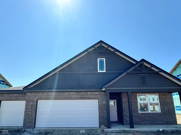 6245 Madera Dr, Whitestown, IN 46075