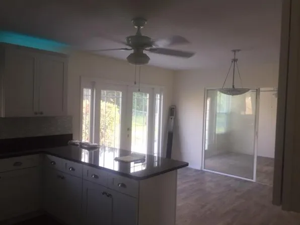 1921 SE Oxmoor Ter, Port Saint Lucie, FL 34952
