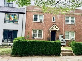 1424 Staples St NE, Washington, DC