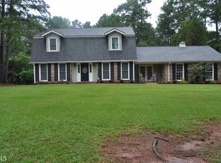 217 Willowcrest Way, Lagrange, GA 30240