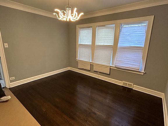 5th image of 10549 S Eggleston Ave
