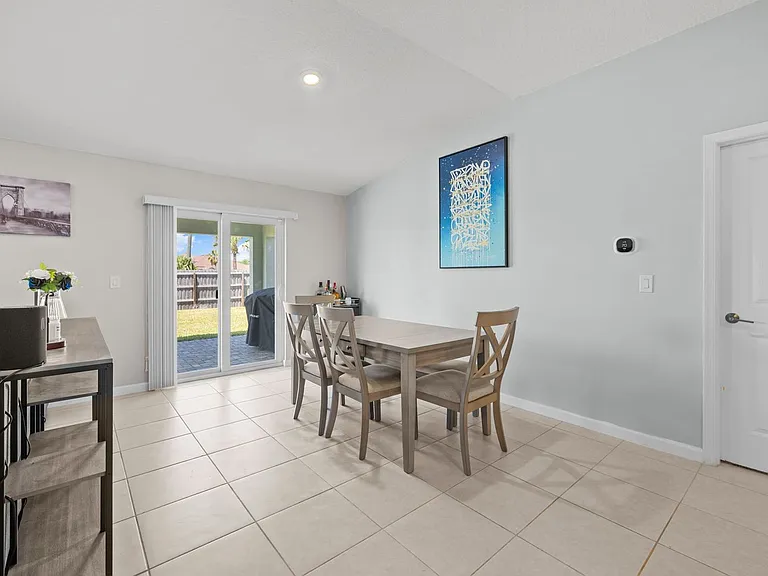 826 Dockside Dr SW — Photo 20
