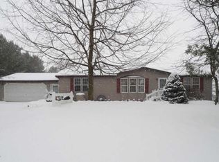 6518 Osborne Rd, Delton, MI 49046