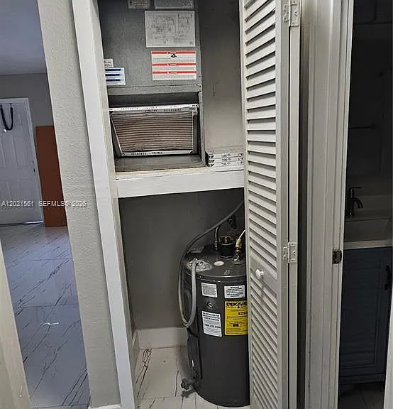 160 NW 14th St #9 — Photo 20