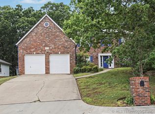 7013 S Sandusky Ave, Tulsa, OK 74136