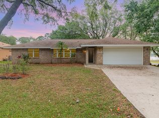 909 Essen Ave NW, Palm Bay, FL 32907