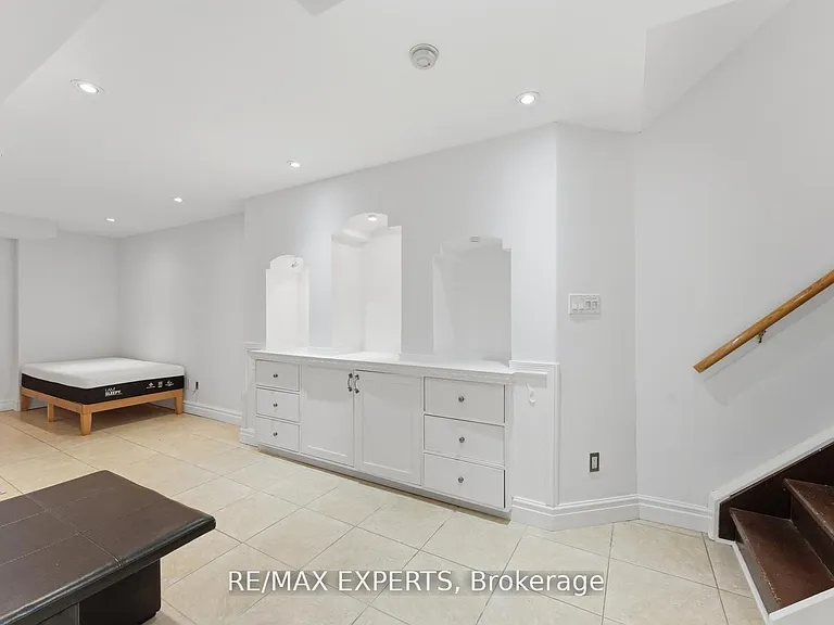 22 Wedgewood Pl — Photo 29