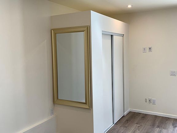 5th image of 651 Tufts Ave