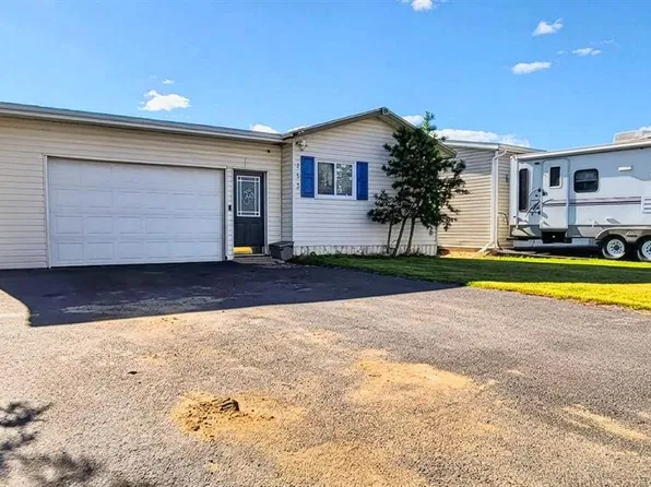 563 N Stewart St #1, Grande Prairie County No. 1, AB T8W 5K5