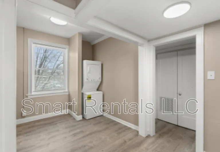 4205 Ellenwood Ave #202 — Photo 12
