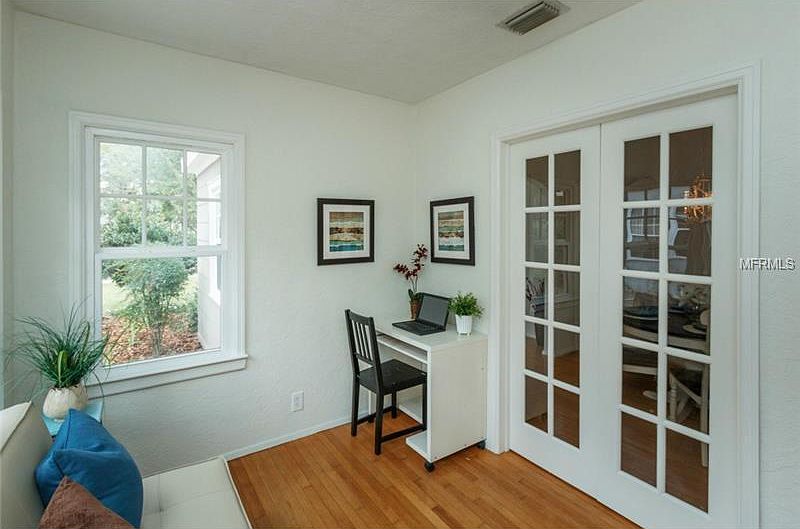 Office/Flexroom/2nd Bedroom