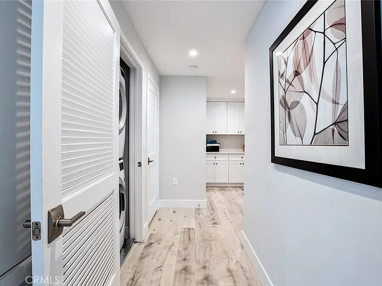 10718 Acama St #401 — Photo 21