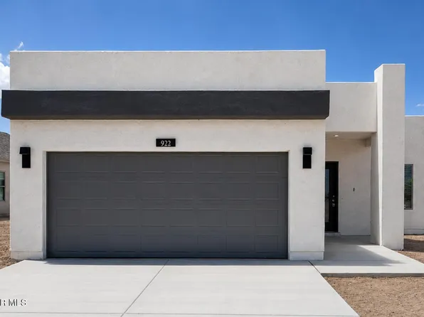 922 Andrew Arroyos Dr, El Paso, TX 79927