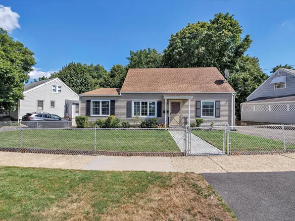 88 Knowlton Street, Stratford, CT 06615