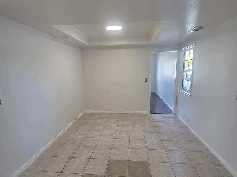 2603 Vail Ave — Photo 7