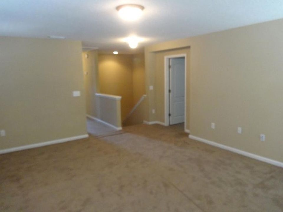2nd image of 11703 Carson Lake Dr W