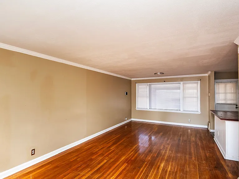1115 Bakewell Dr — Photo 7