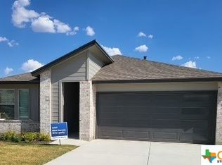 104 Coda Xing, Georgetown, TX 78633