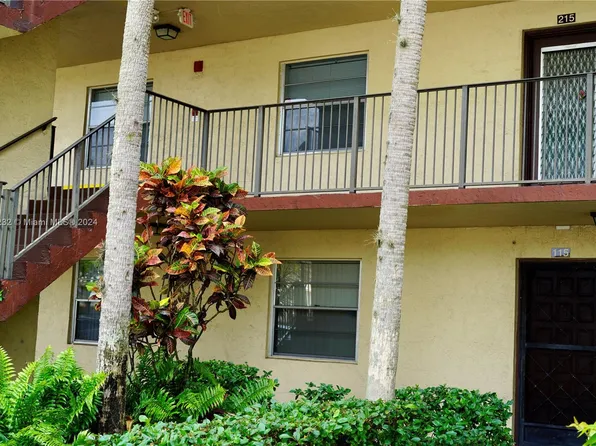 3341 NW 47th Ter APT 215, Lauderdale Lakes, FL 33319