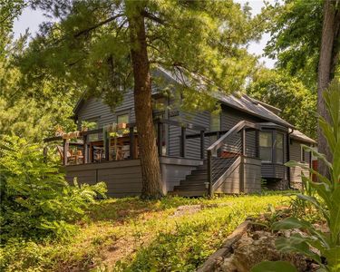 4017 Holmes St, Kansas City, MO, 64110