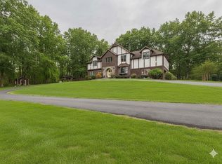 6 Holley Ln, Prospect, CT 06712