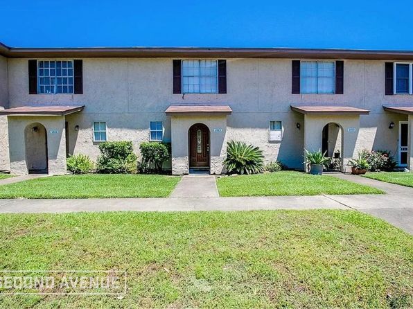 1813 Country Village Blvd