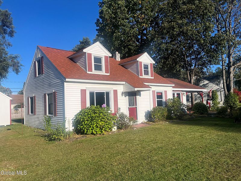 2nd image of 1012 Alheim Drive