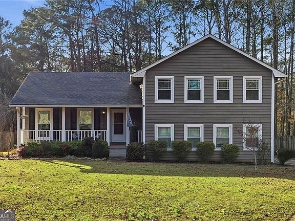 3rd image of 4766 McKee Ct SW