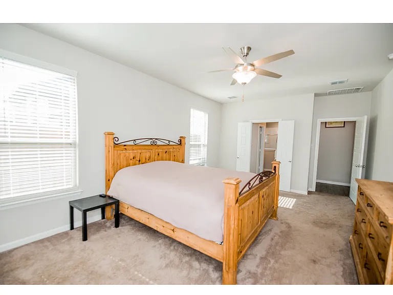 643 Hazeltine Rd — Photo 3