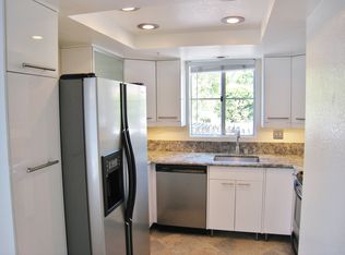 120 S Cross Creek Rd UNIT A, Orange, CA 92869