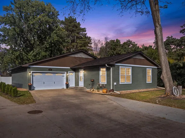 1623 Highway 96 E, White Bear Lake, MN 55110