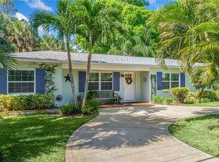 2465 Pine Ave, Vero Beach, FL 32960