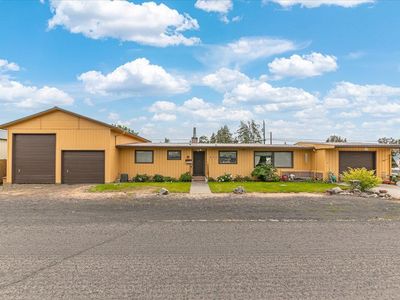517 W 4th St, Sprague, WA, 99032