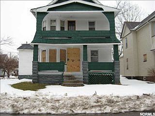 2nd image of 12001 Forest Ave