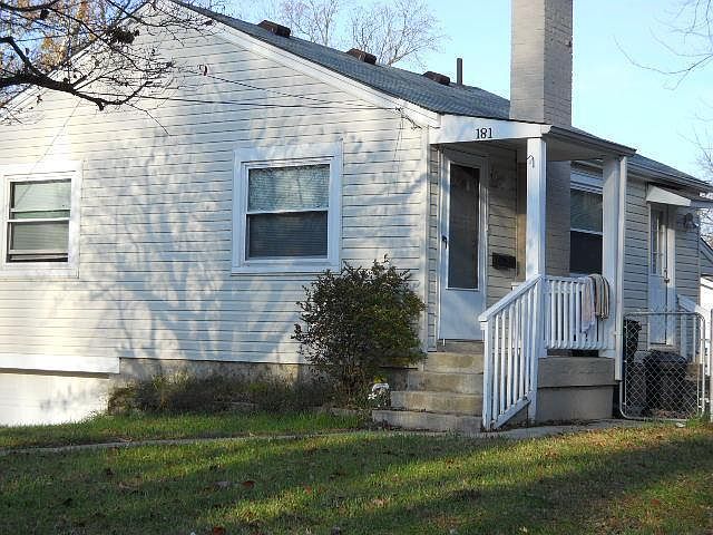 2nd image of 181 Richardson Pl