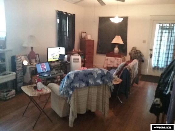 5th image of 2030 E B St #A