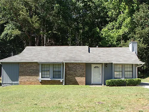 2331 Newgate Dr Photo 1