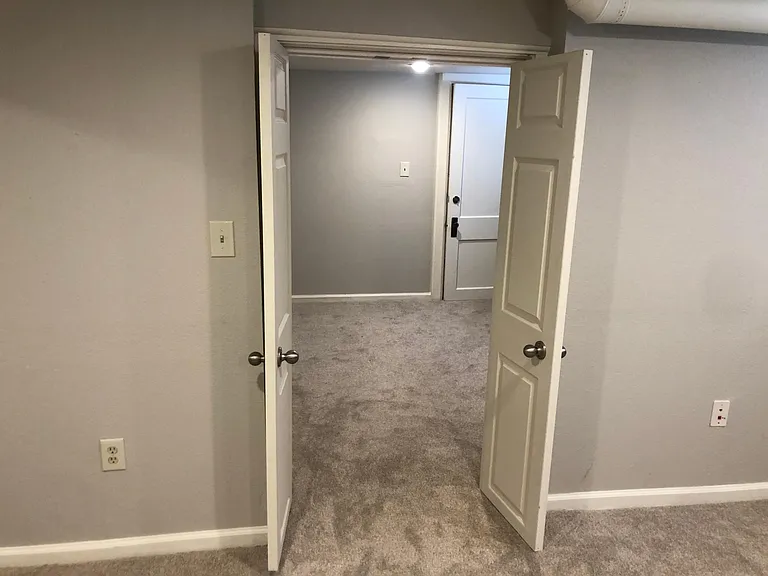 2335 Stout St #3 — Photo 19