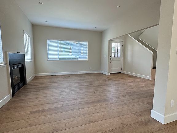 4th image of 3729 Cannes Pl
