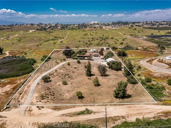 18180 Markham St, Riverside, CA 92508