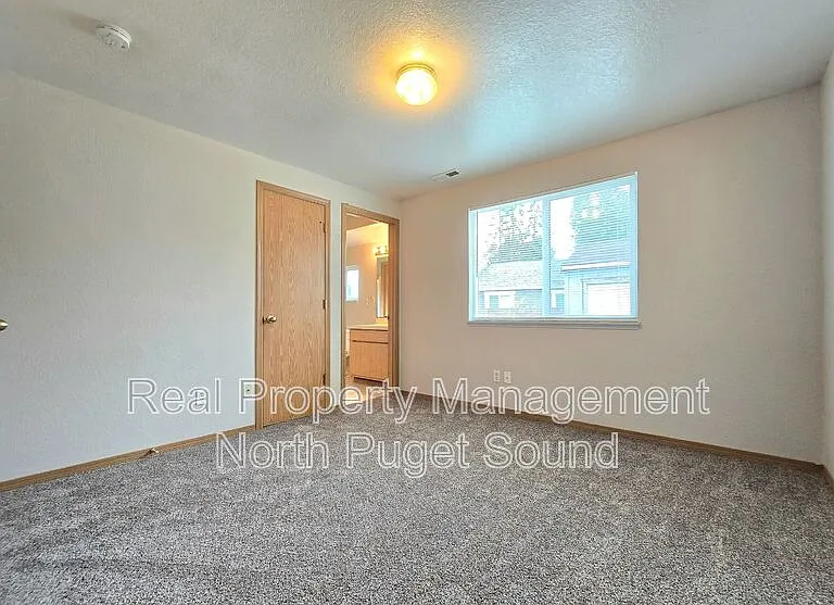 1414 128th Dr NE — Photo 10