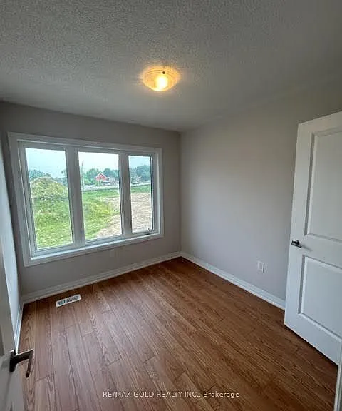 585 Colborne St #1010 — Photo 13