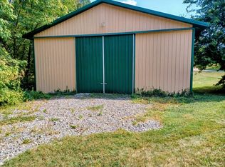 1537 Lock Rd #B, Lawrenceburg, KY 40342