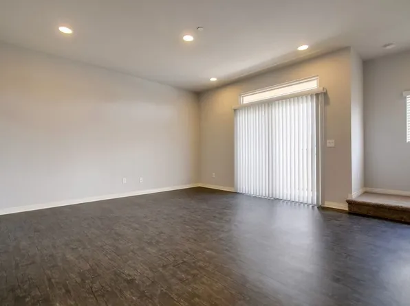 392 Sycamore II, 392 Sycamore Rd #2, San Ysidro, CA 92173