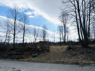 8335 Pounds Rd, Glouster, OH 45732